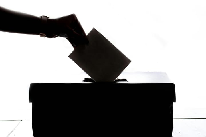Le incredibili promesse dei candidati fantasma a Malvicino